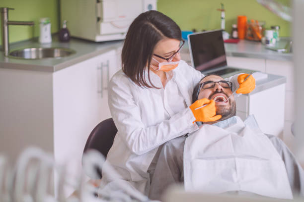 Best Emergency Tooth Extraction in Roseville, OH